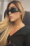 Napoli Trans Ellena Bittencourt 392 12 74 529 foto selfie 32